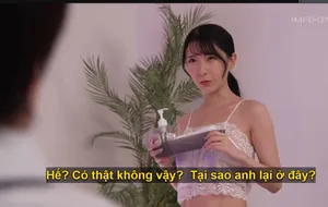 Vợ dâm đãng banh háng cho nhân viên địt