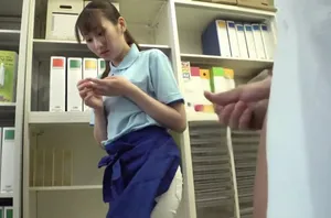 Sự tương phản tột độ: một cô gái 23 tuổi cùng thành phố đã ngoại tình sau lưng bạn trai!
